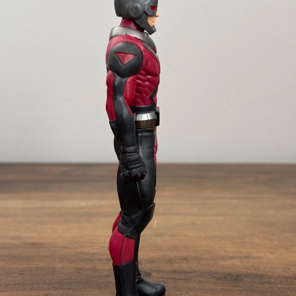 Marvel Avengers Hasbro 2016 Ant-Man Action Basic Figure Toy 6" Cake Topper - Picture 4 of 10